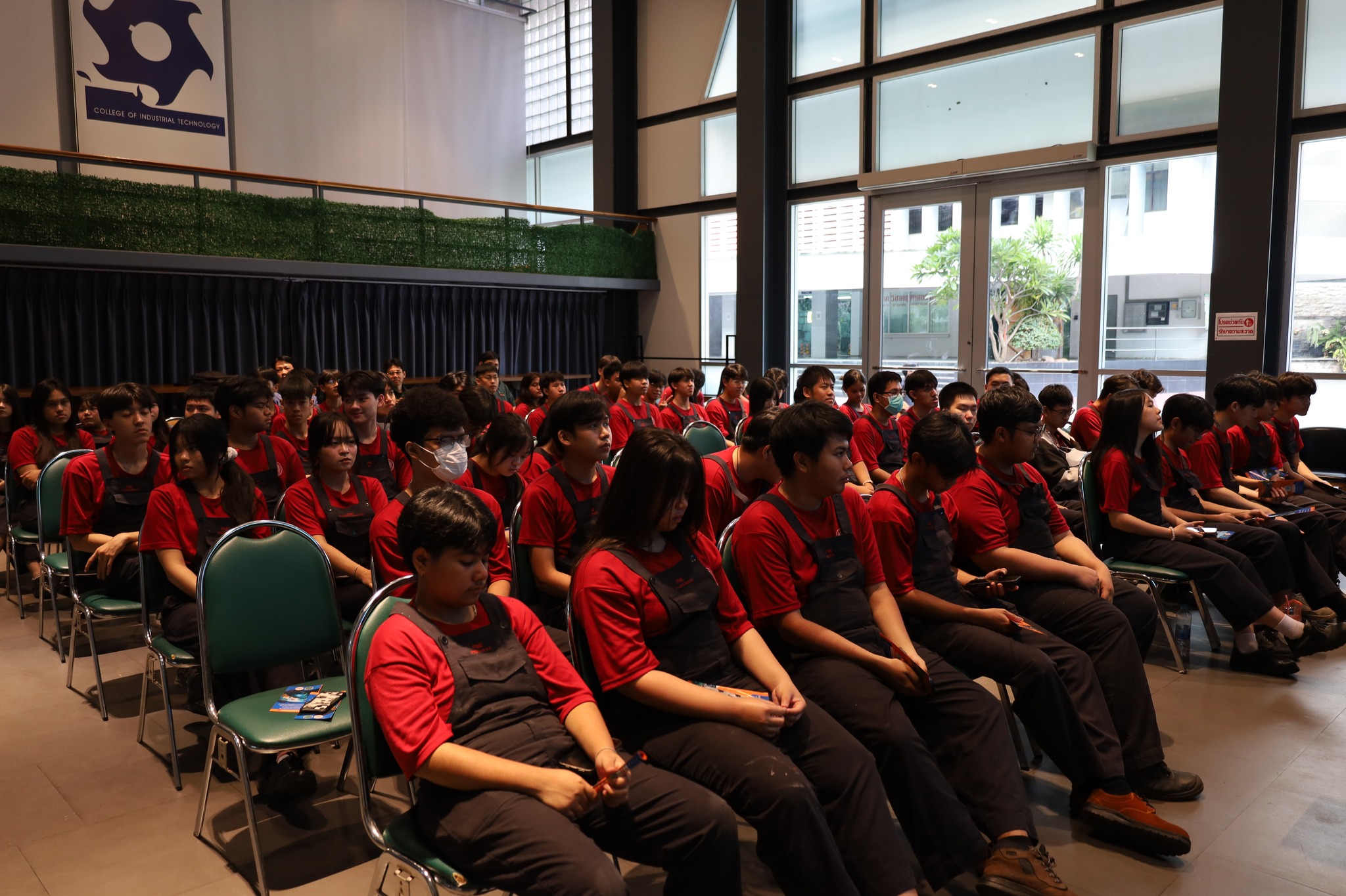 546706037_1383751877086550_1697867484430825392_n