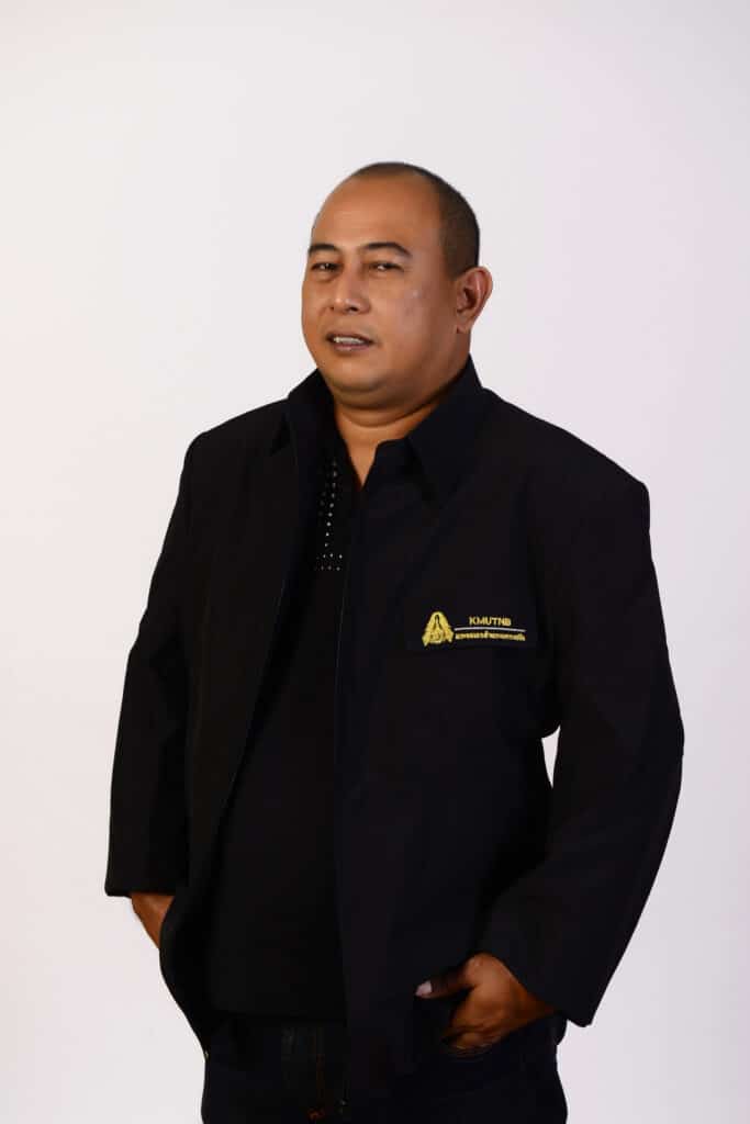 นายประพนธ์ สุวรรณพันธ์